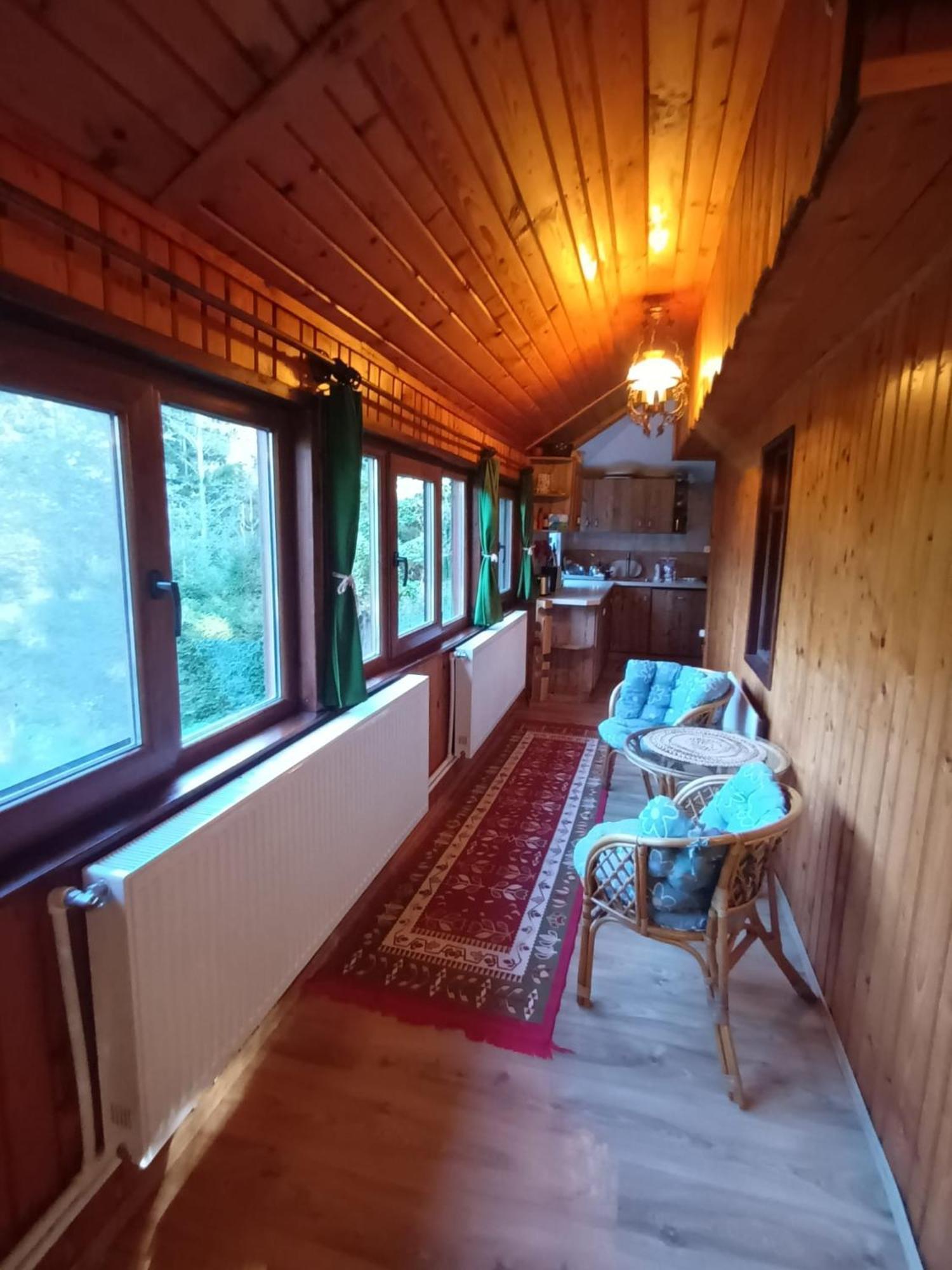 Patakvoelgye Vendeghaz Villa อิซวาเร ภายนอก รูปภาพ