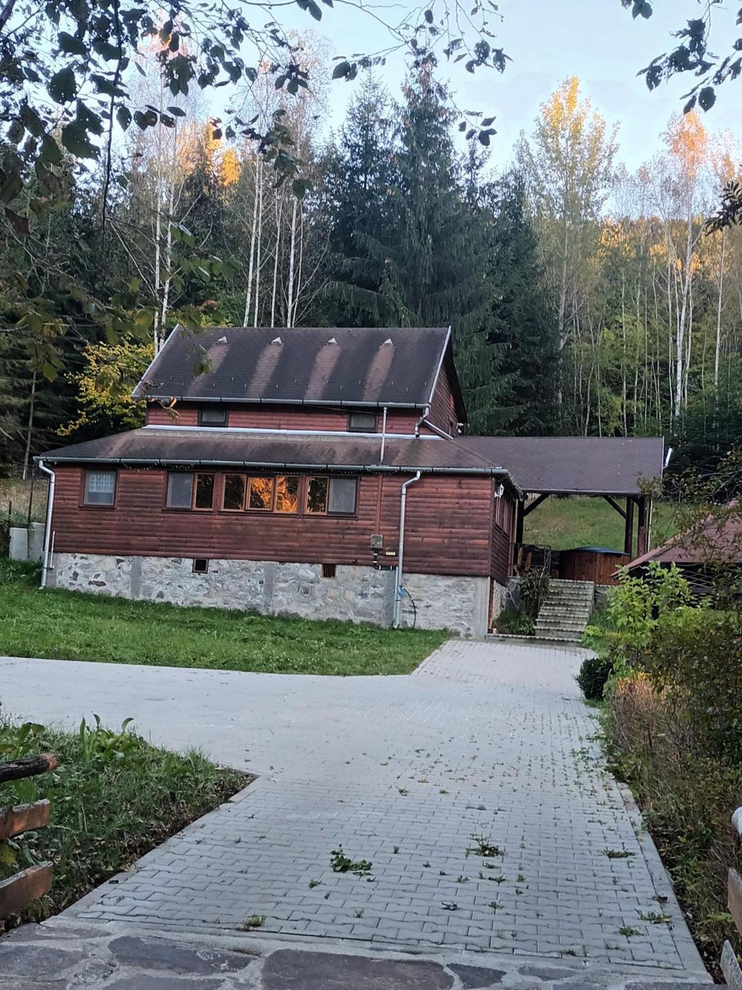 Patakvoelgye Vendeghaz Villa อิซวาเร ภายนอก รูปภาพ